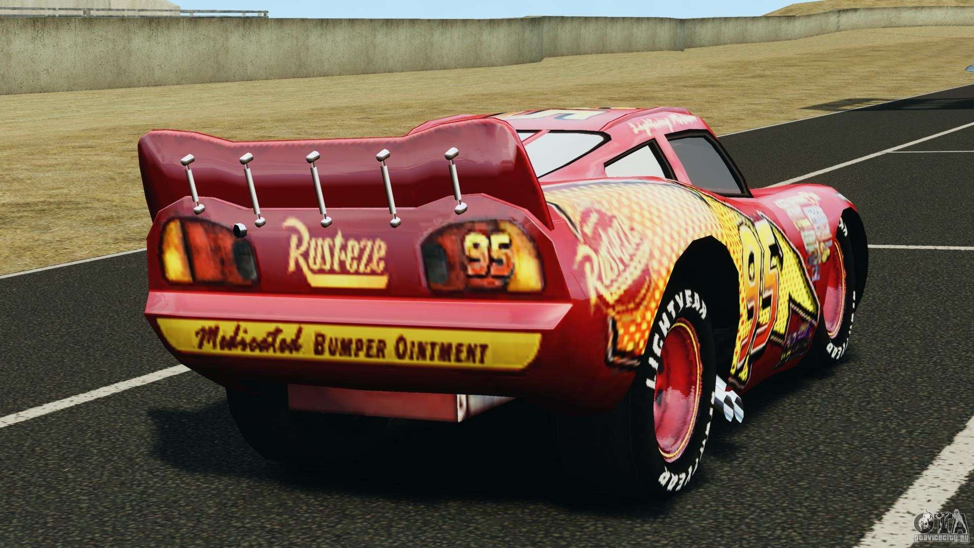 GTA 4 Lightning McQueen Dinoco Mod 