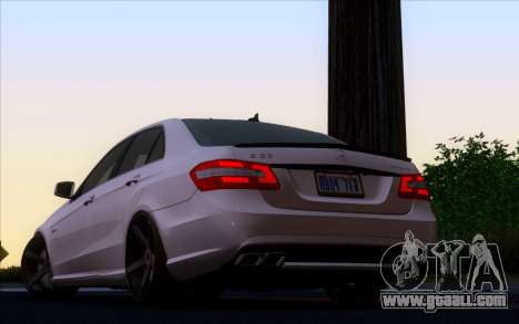 Mercedes-Benz E63 AMG Vossen V1.0 for GTA San Andreas