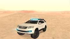 Toyota Fortuner 4WD 2015 Rustica for GTA San Andreas