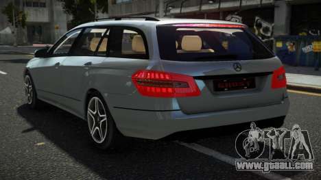 Mercedes-Benz E-Class Estate Sihuro for GTA 4