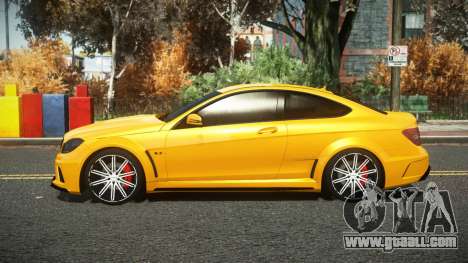 Mercedes-Benz C63 AMG Chuzaly for GTA 4