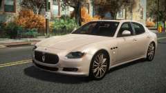 Maserati Quattroporte Aroshibo