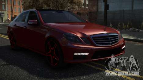 Mercedes-Benz E63 AMG Fuhez for GTA 4