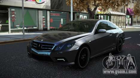 Mercedes-Benz E500 Renxa for GTA 4
