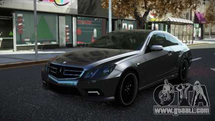 Mercedes-Benz E500 Renxa for GTA 4