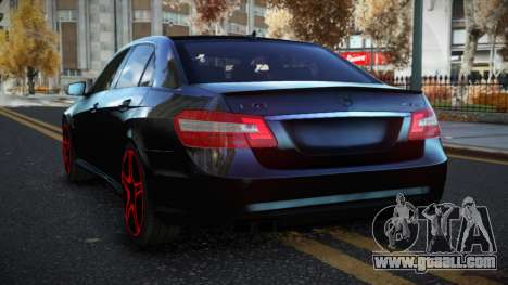 Mercedes-Benz E63 AMG Lufquxis for GTA 4
