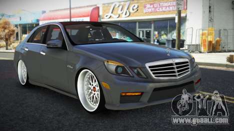 Mercedes-Benz E63 AMG Delvoyame for GTA 4
