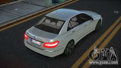 Mercedes-Benz E63 AMG Xotqu for GTA 4