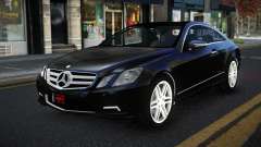 Mercedes-Benz E500 Qowi for GTA 4