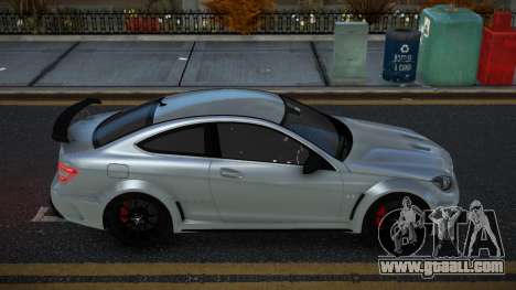 Mercedes-Benz C63 AMG Pewije for GTA 4