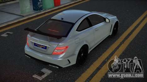 Mercedes-Benz C63 AMG Pewije for GTA 4