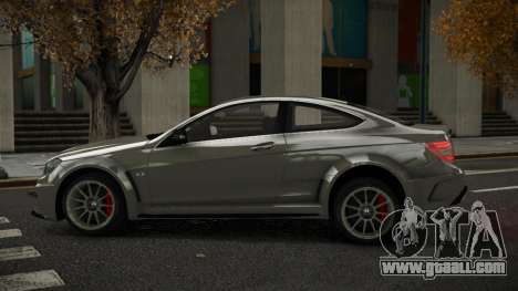 Mercedes-Benz C63 AMG Qahoz for GTA 4