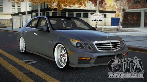 Mercedes-Benz E63 AMG Qeja for GTA 4