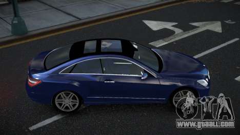 Mercedes-Benz E500 Mazorin for GTA 4