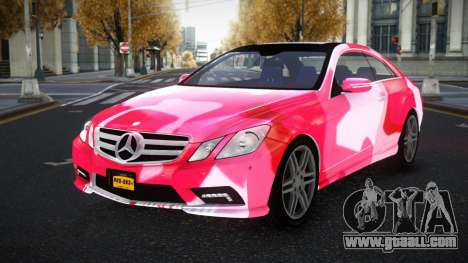 Mercedes-Benz E500 Mazorin S4 for GTA 4