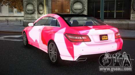 Mercedes-Benz E500 Mazorin S4 for GTA 4