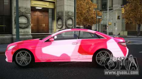 Mercedes-Benz E500 Mazorin S4 for GTA 4