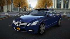 Mercedes-Benz E500 Mazorin for GTA 4