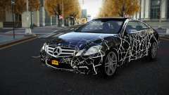 Mercedes-Benz E500 Mazorin S5 for GTA 4