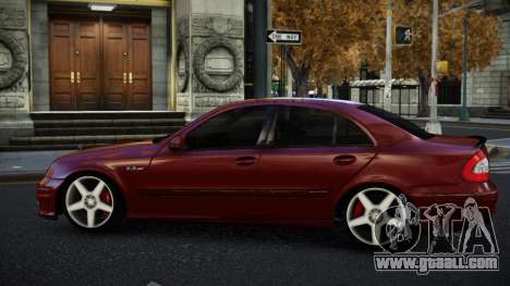 Mercedes-Benz E63 AMG Wokvoboh for GTA 4