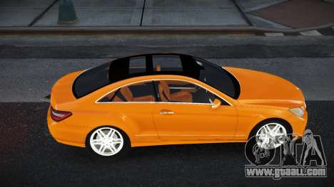 Mercedes-Benz E500 Xirefogu for GTA 4