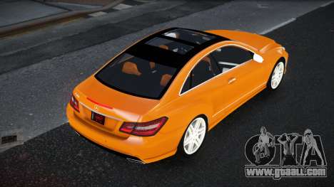 Mercedes-Benz E500 Xirefogu for GTA 4