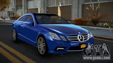 Mercedes-Benz E500 Ashah for GTA 4