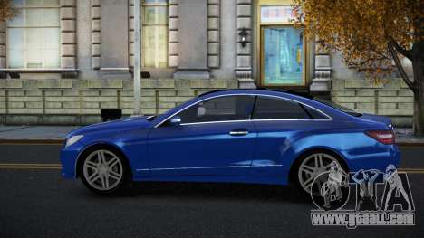 Mercedes-Benz E500 Ashah for GTA 4