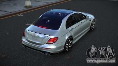 Mercedes-Benz E63 AMG Pipagoka for GTA 4