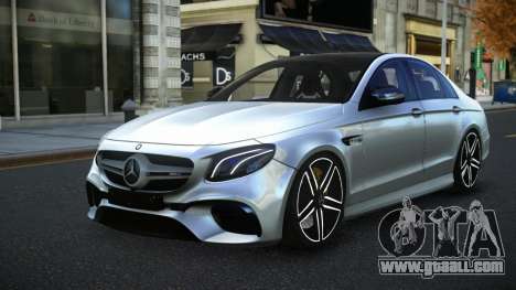 Mercedes-Benz E63 AMG Pipagoka for GTA 4