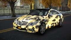Mercedes-Benz E500 Ashah S8 for GTA 4