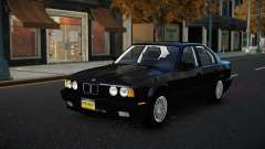 BMW M5 E34 Kumezoqij