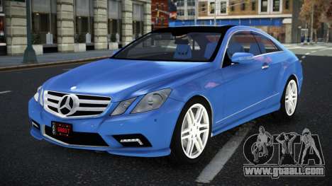 Mercedes-Benz E500 Petu for GTA 4