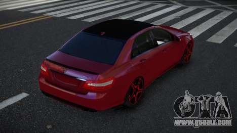 Mercedes-Benz E63 AMG Dusciwuvu for GTA 4
