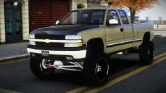 Chevrolet Silverado Qucqu