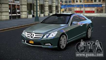 Mercedes-Benz E500 Vantora for GTA 4