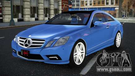 Mercedes-Benz E500 Petu for GTA 4