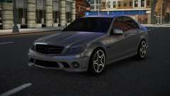 Mercedes-Benz C63 AMG Uros for GTA 4