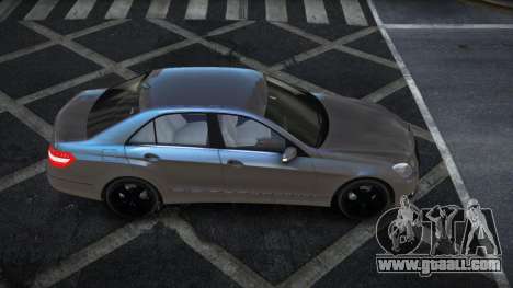 Mercedes-Benz E63 AMG Puyse for GTA 4
