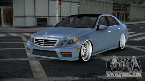 Mercedes-Benz E63 AMG Oyep for GTA 4