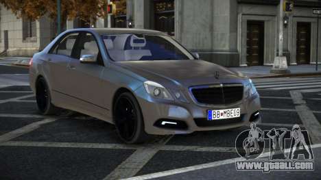 Mercedes-Benz E63 AMG Puyse for GTA 4