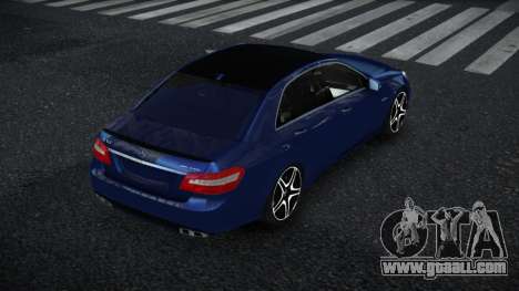 Mercedes-Benz E63 AMG Juovi for GTA 4