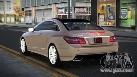 Mercedes-Benz E500 Hedunokiy for GTA 4