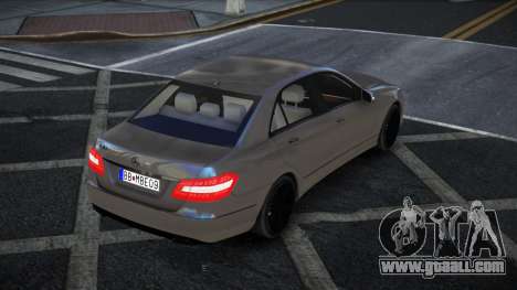 Mercedes-Benz E63 AMG Puyse for GTA 4