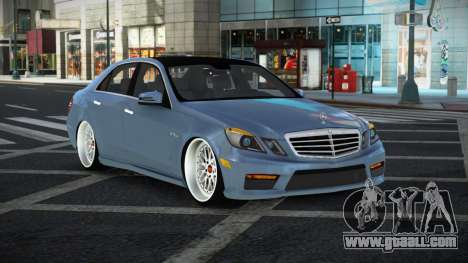 Mercedes-Benz E63 AMG Oyep for GTA 4